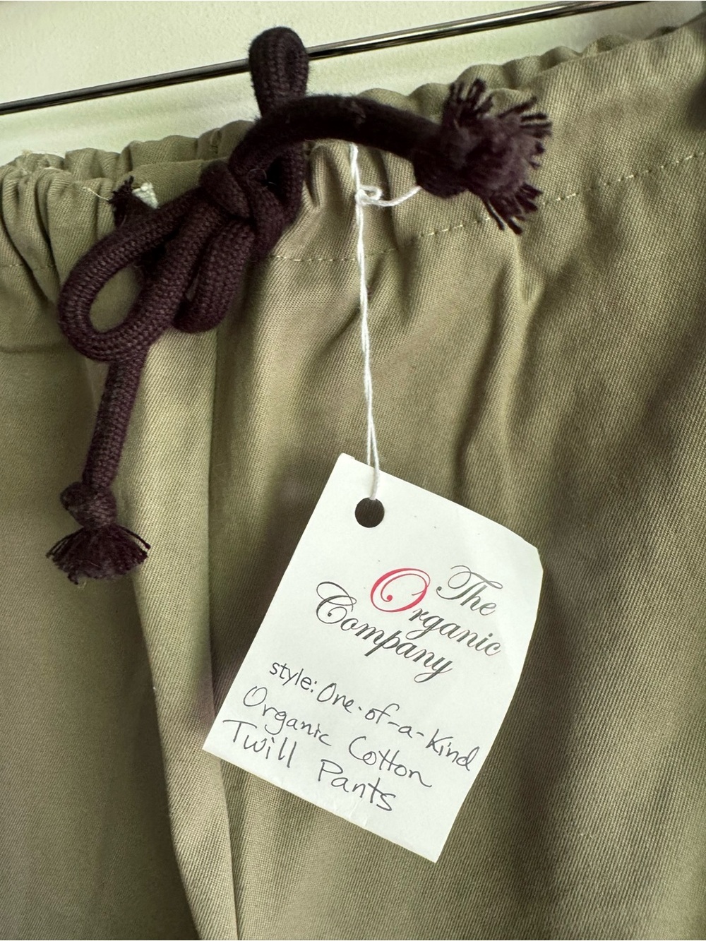 FIG KIDS Organic Cotton Twill Cargo Pants -  Olive Green - 8 years- NWT